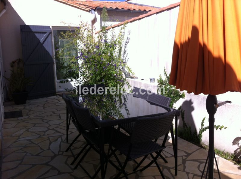 Photo 8 : TERRASSE d'une maison située à La Flotte-en-Ré, île de Ré.