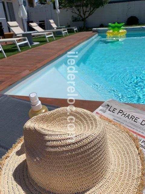 Photo 13 : TERRASSE d'une maison située à Loix, île de Ré.