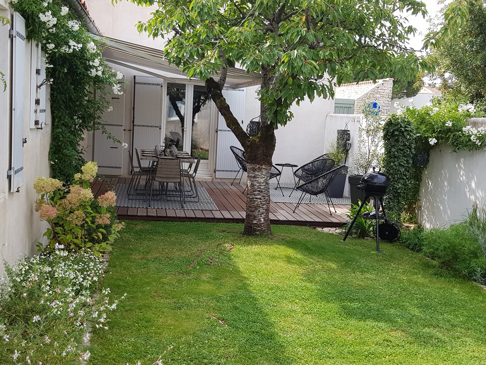 Photo 1 :  d'une maison située à Le Bois-Plage-en-Ré, île de Ré.