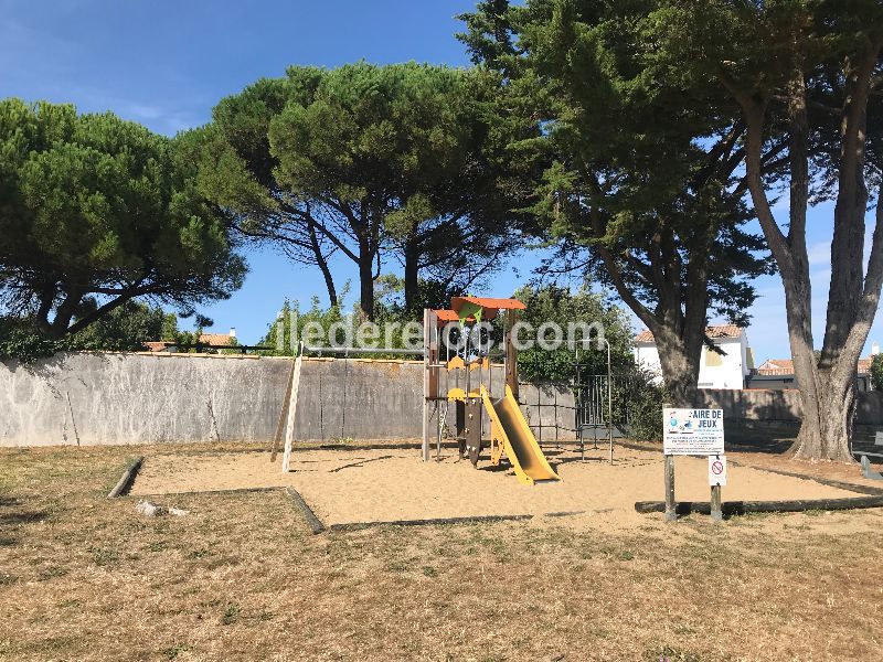 Photo 14 : EXTERIEUR d'une maison située à La Flotte-en-Ré, île de Ré.