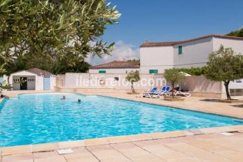 ile de ré Charmante maison dans residence avec piscine chauffee