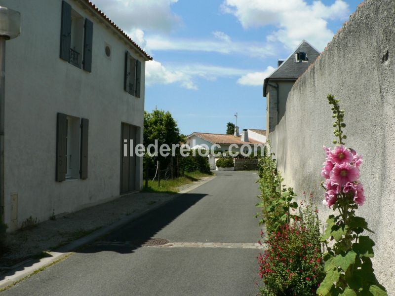 Photo 2 : NC d'une maison située à La Flotte-en-Ré, île de Ré.