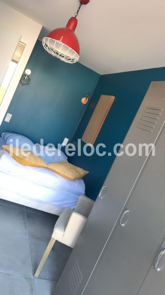 Photo 19 : CHAMBRE d'une maison située à La Flotte-en-Ré, île de Ré.