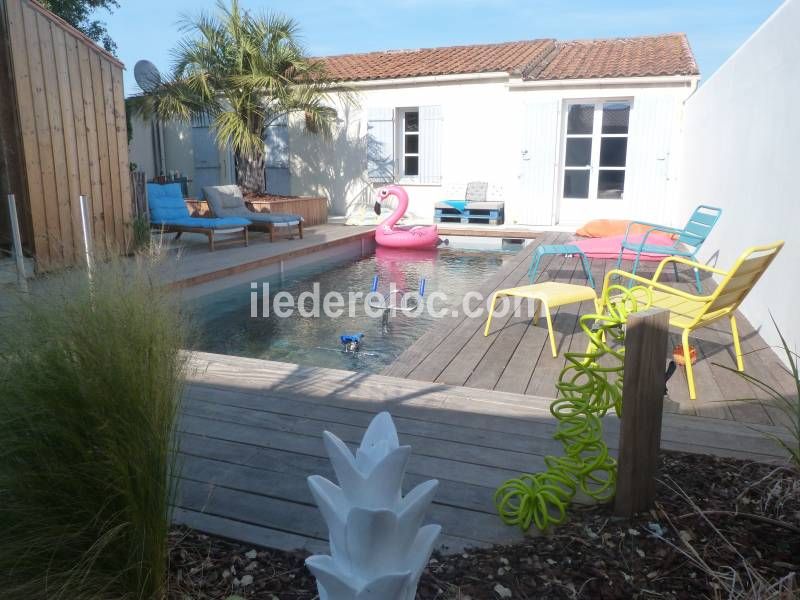 Photo 1 : EXTERIEUR d'une maison située à La Flotte, île de Ré.