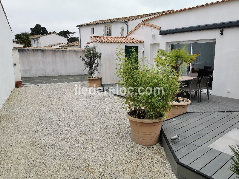 Photo 11 : EXTERIEUR d'une maison située à La Flotte-en-Ré, île de Ré.