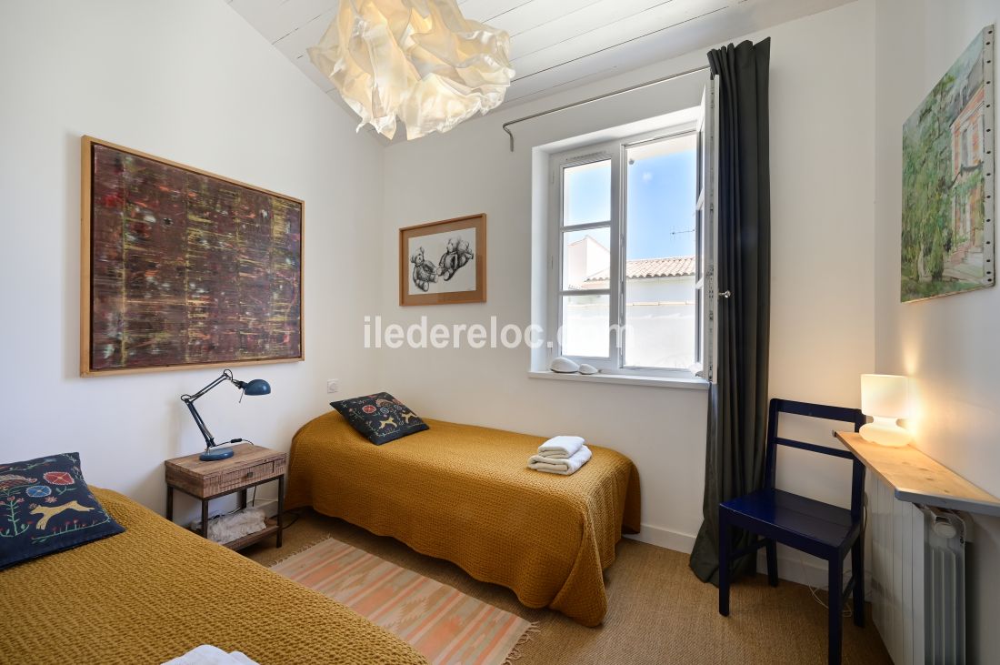 Photo 7 : NC d'une maison situ&eacute;e &agrave; Ars en R&eacute;, &icirc;le de R&eacute;.