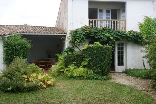 Photo 17 : NC d'une maison située à La Couarde-sur-mer, île de Ré.