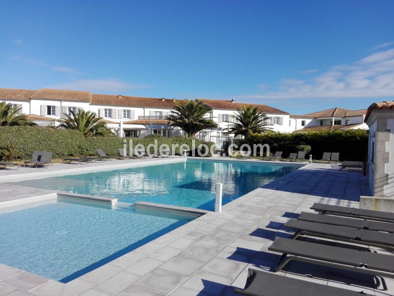 Photo 4 : PISCINE d'une maison située à Ars en Ré, île de Ré.