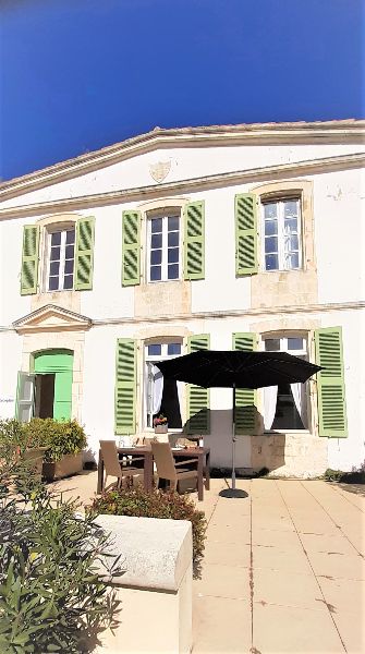 Photo 30 : NC d'une maison située à Saint-Martin-de-Ré, île de Ré.