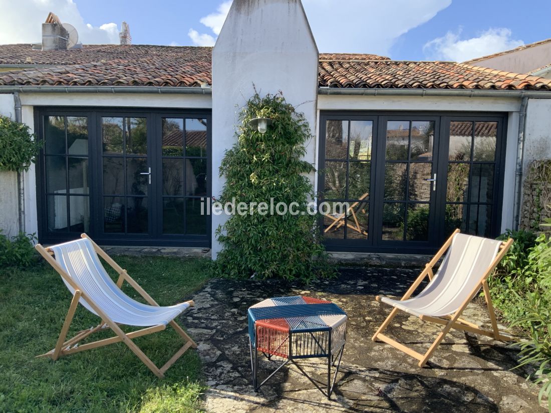 Photo 2 : NC d'une maison située à Les Portes-en-Ré, île de Ré.