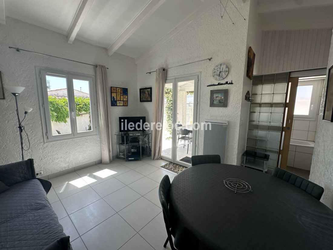 Photo 5 : NC d'une maison situ&eacute;e &agrave; Sainte-Marie-de-R&eacute;, &icirc;le de R&eacute;.