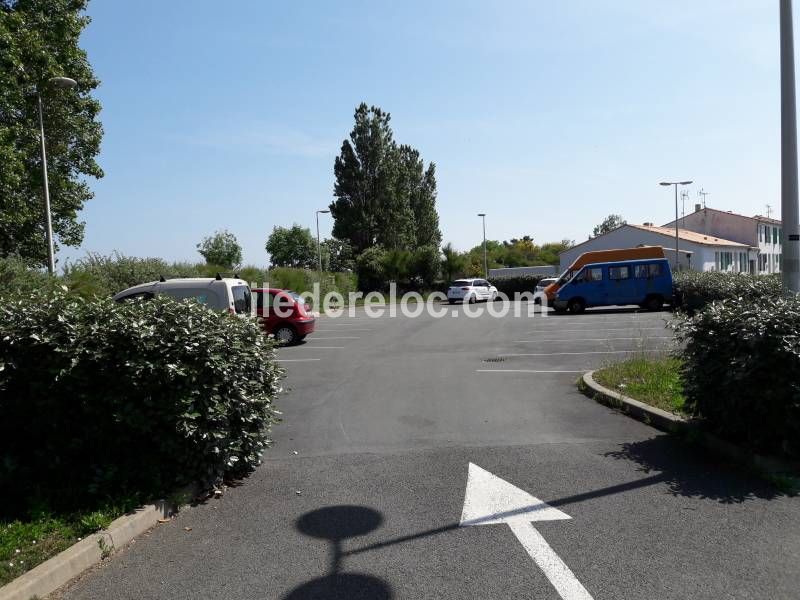 Photo 20 : EXTERIEUR d'une maison située à La Couarde-sur-mer, île de Ré.
