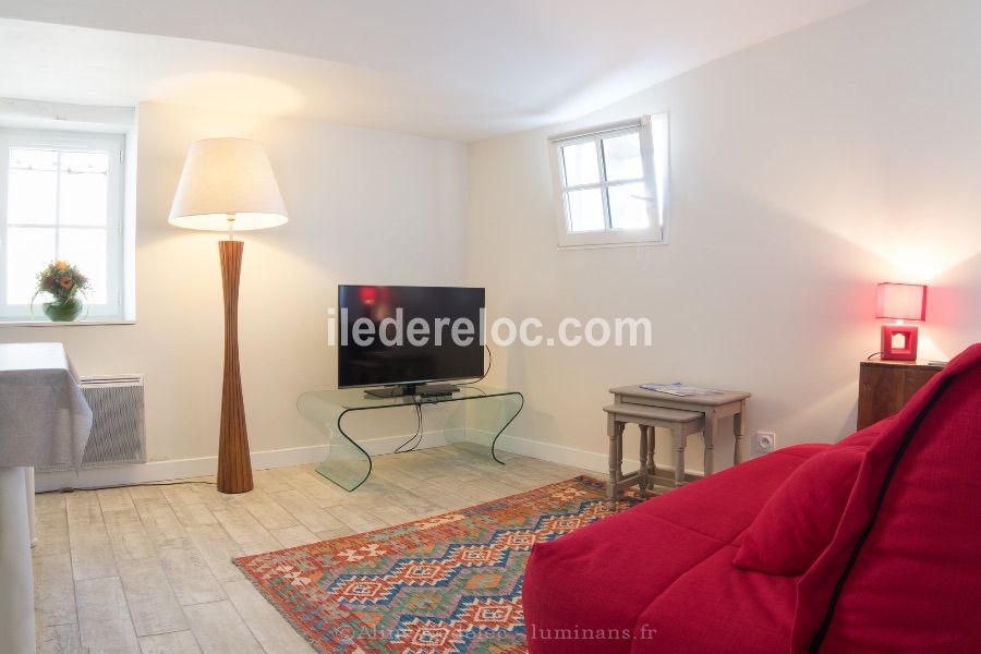Photo 8 : SEJOUR d'une maison située à La Couarde-sur-mer, île de Ré.