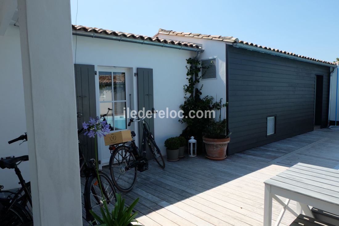 Photo 6 : EXTERIEUR d'une maison située à Saint-Clément-des-Baleines, île de Ré.