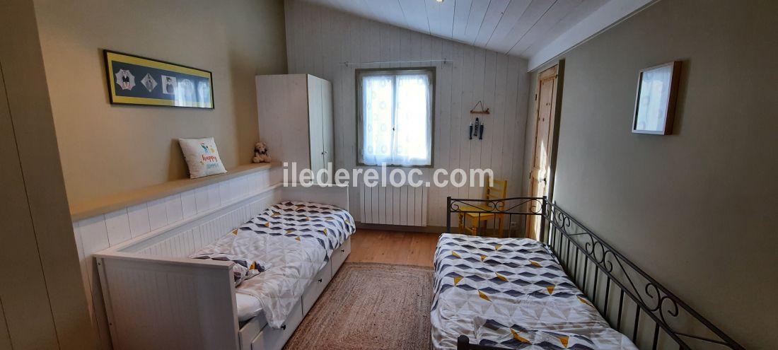 Photo 6 : CHAMBRE d'une maison située à Le Bois-Plage-en-Ré, île de Ré.