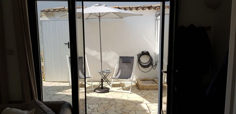 Photo 19 : TERRASSE d'une maison située à La Couarde-sur-mer, île de Ré.