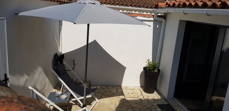 Photo 22 : TERRASSE d'une maison située à La Couarde-sur-mer, île de Ré.