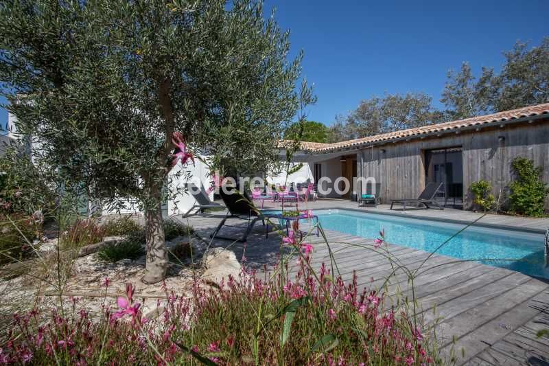 Photo 32 : JARDIN d'une maison située à La Couarde-sur-mer, île de Ré.