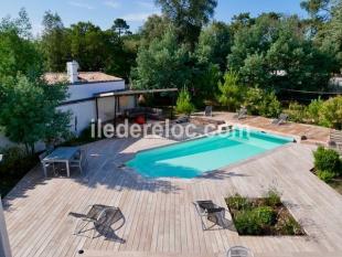 Ile de Ré:Grande maison de famille avec piscine de 11 à 15 personnes