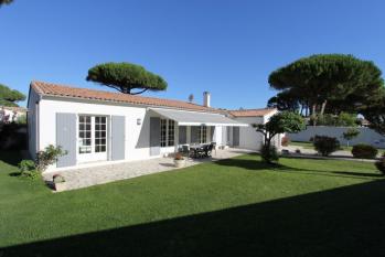 Ile de Ré:Charmante maison de famille tout confort à proximité immédiate de la plage