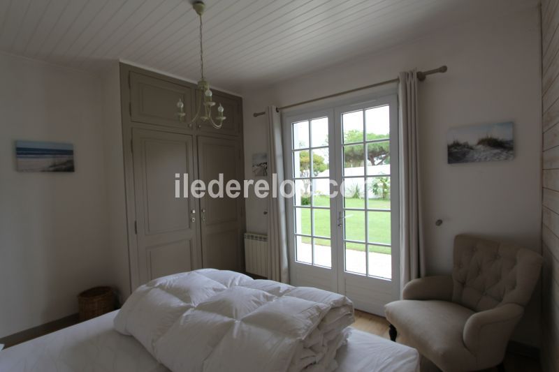 Photo 26 : CHAMBRE d'une maison située à Le Bois-Plage-en-Ré, île de Ré.