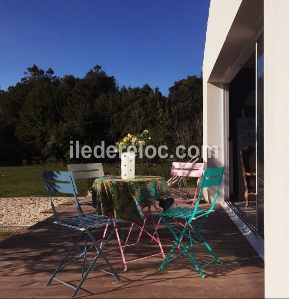 Photo 6 : EXTERIEUR d'une maison située à La Couarde-sur-mer, île de Ré.