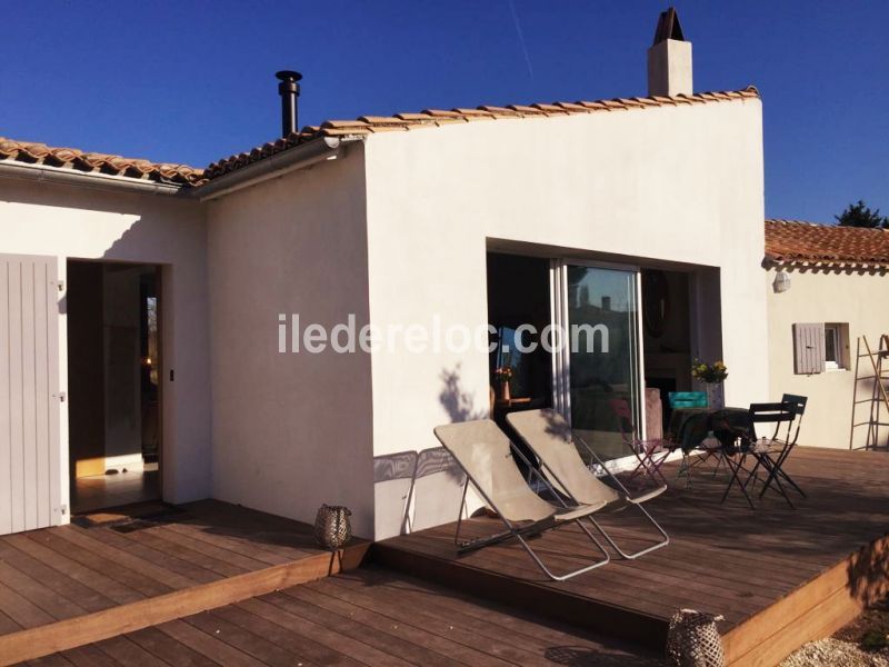 Photo 5 : EXTERIEUR d'une maison située à La Couarde-sur-mer, île de Ré.