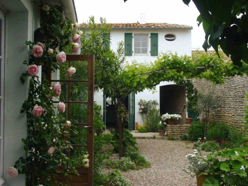 Photo 1 : NC d'une maison située à Loix, île de Ré.