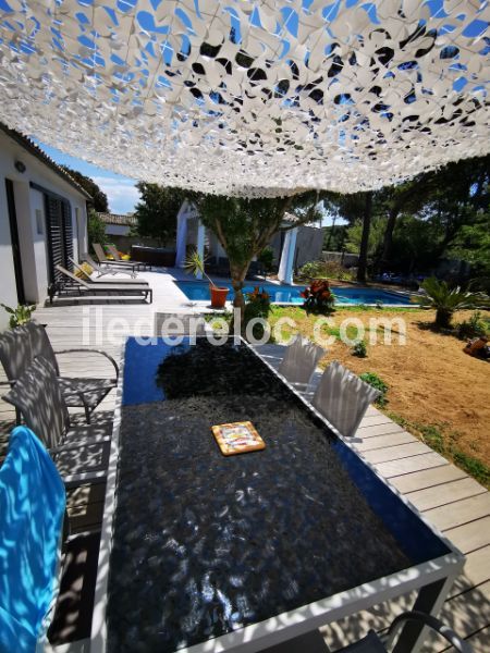 Photo 7 : TERRASSE d'une maison située à Sainte-Marie-de-Ré, île de Ré.