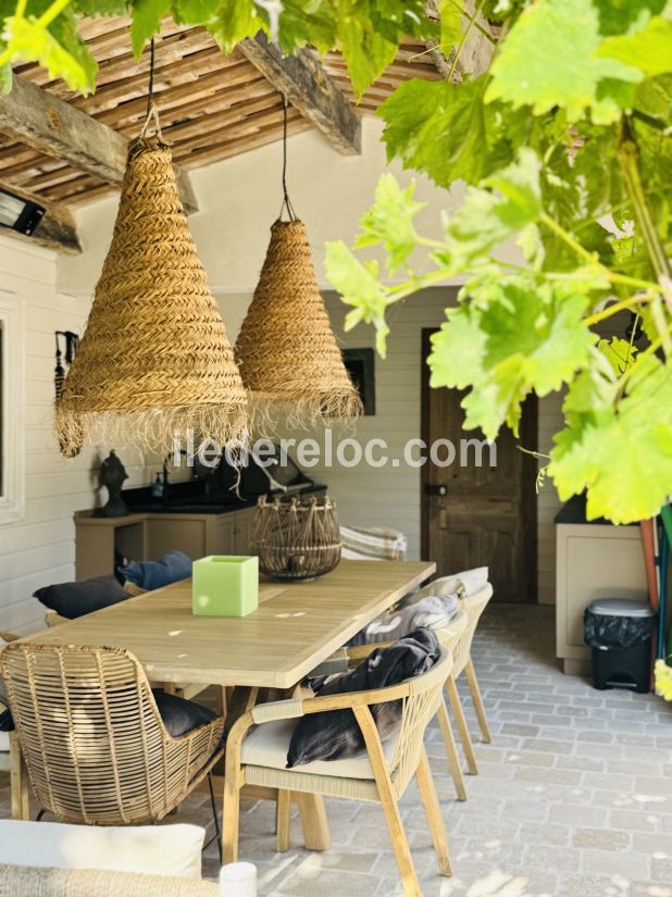 Photo 14 : JARDIN d'une maison situ&eacute;e &agrave; Saint-Martin-de-R&eacute;, &icirc;le de R&eacute;.