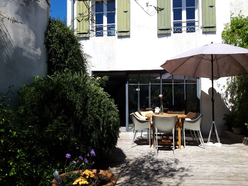 Photo 1 : PATIO d'une maison située à La Flotte-en-Ré, île de Ré.