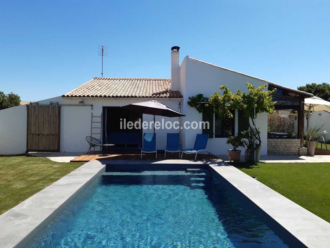 Photo 1 : JARDIN d'une maison située à Sainte-Marie-de-Ré, île de Ré.