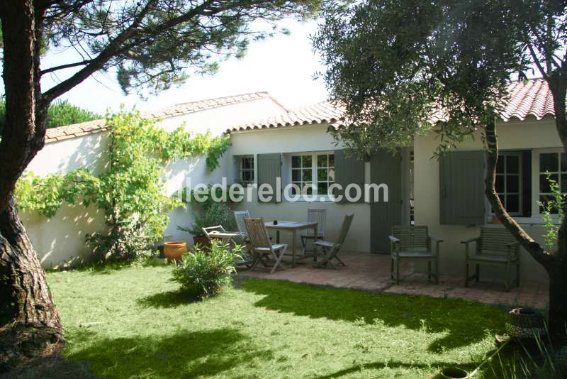 Photo 18 : PATIO d'une maison située à Sainte-Marie-de-Ré, île de Ré.