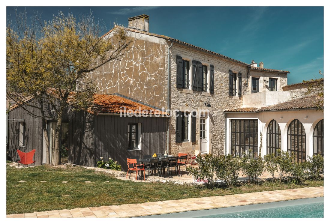 Photo 1 : NC d'une maison située à Saint-Martin-de-Ré, île de Ré.