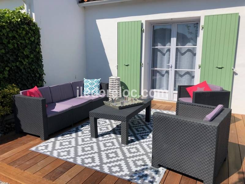 Photo 12 : TERRASSE d'une maison située à Le Bois-Plage-en-Ré, île de Ré.