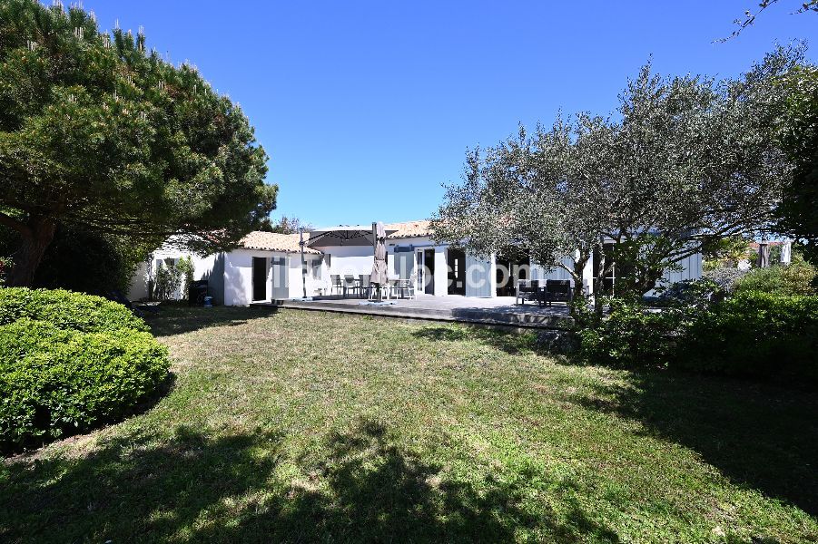 Photo 14 : NC d'une maison située à Sainte-Marie, île de Ré.