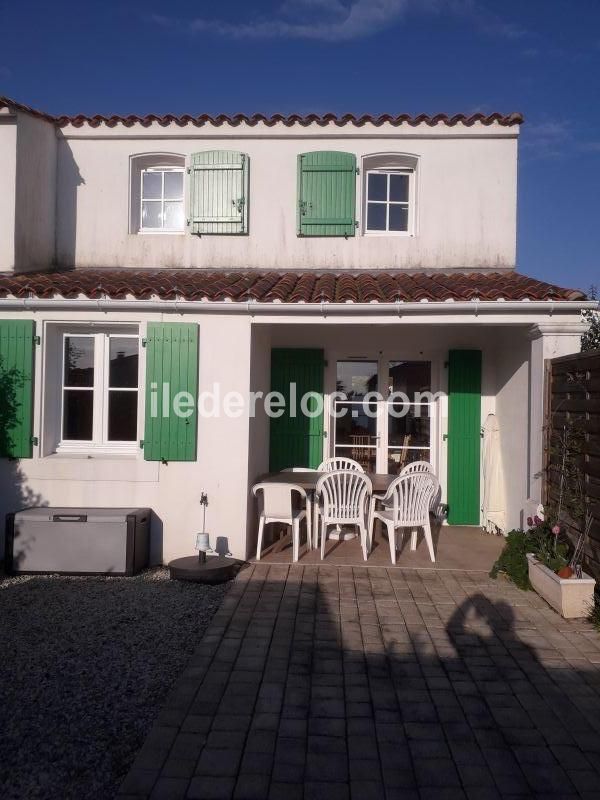 Photo 1 : NC d'une maison située à Ars en Ré, île de Ré.