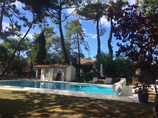 Photo 4 : EXTERIEUR d'une maison située à Sainte-Marie-de-Ré, île de Ré.