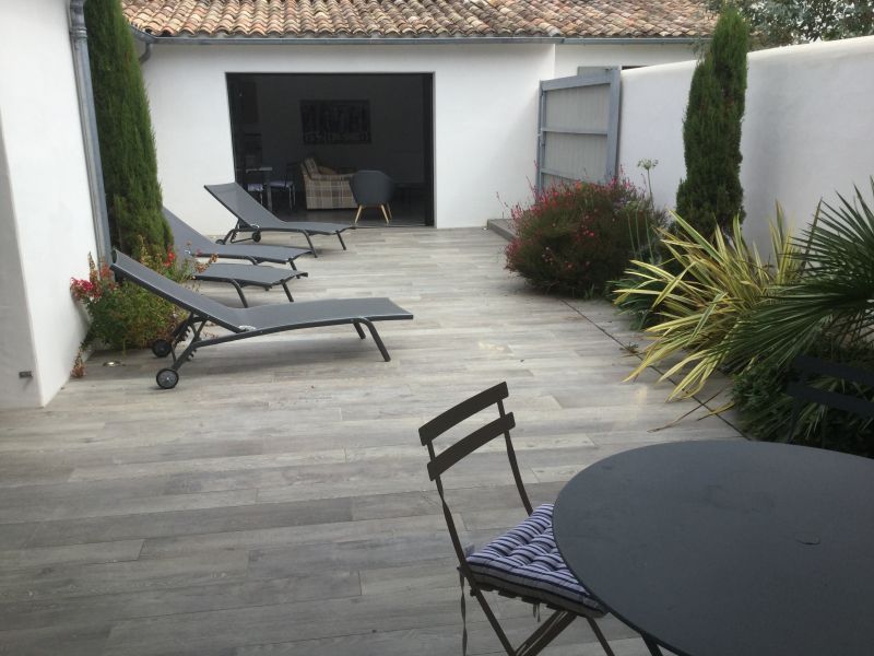 Photo 2 : NC d'une maison située à Le Bois-Plage-en-Ré, île de Ré.