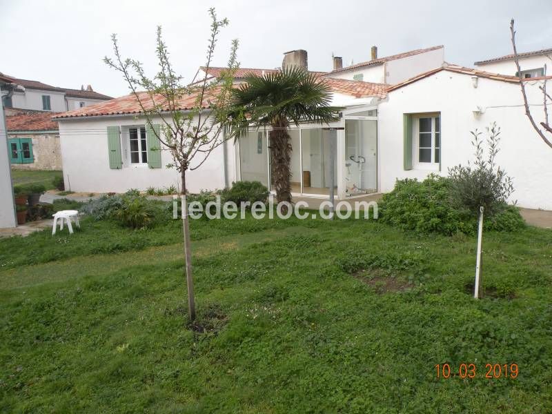 Photo 1 : EXTERIEUR d'une maison située à La Flotte-en-Ré, île de Ré.