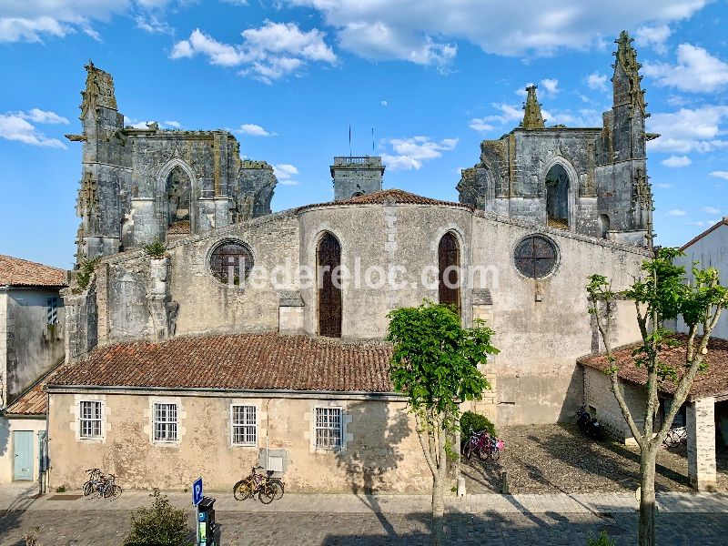 Photo 14 : NC d'une maison située à Saint-Martin-de-Ré, île de Ré.