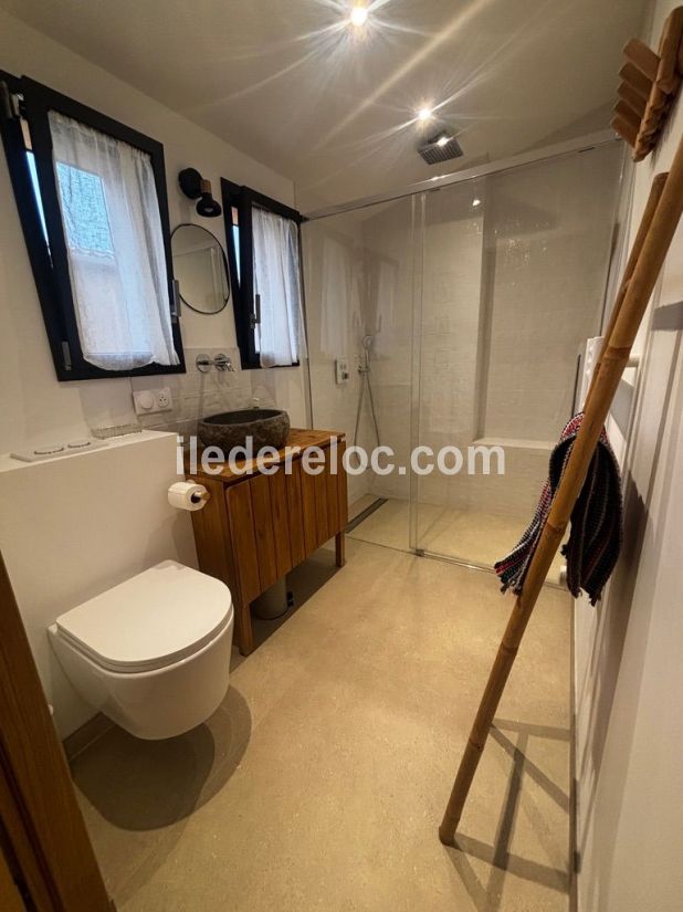 Photo 14 : NC d'une maison situ&eacute;e &agrave; Le Bois-Plage-en-R&eacute;, &icirc;le de R&eacute;.