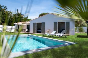 Ile de Ré:Charmante maison d'architecte avec piscine au coeur des grenettes - télétravail 