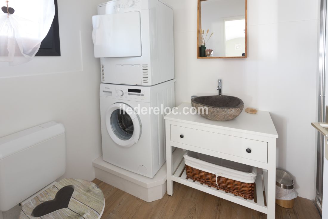 Photo 69 : NC d'une maison situ&eacute;e &agrave; Le Bois-Plage-en-R&eacute;, &icirc;le de R&eacute;.