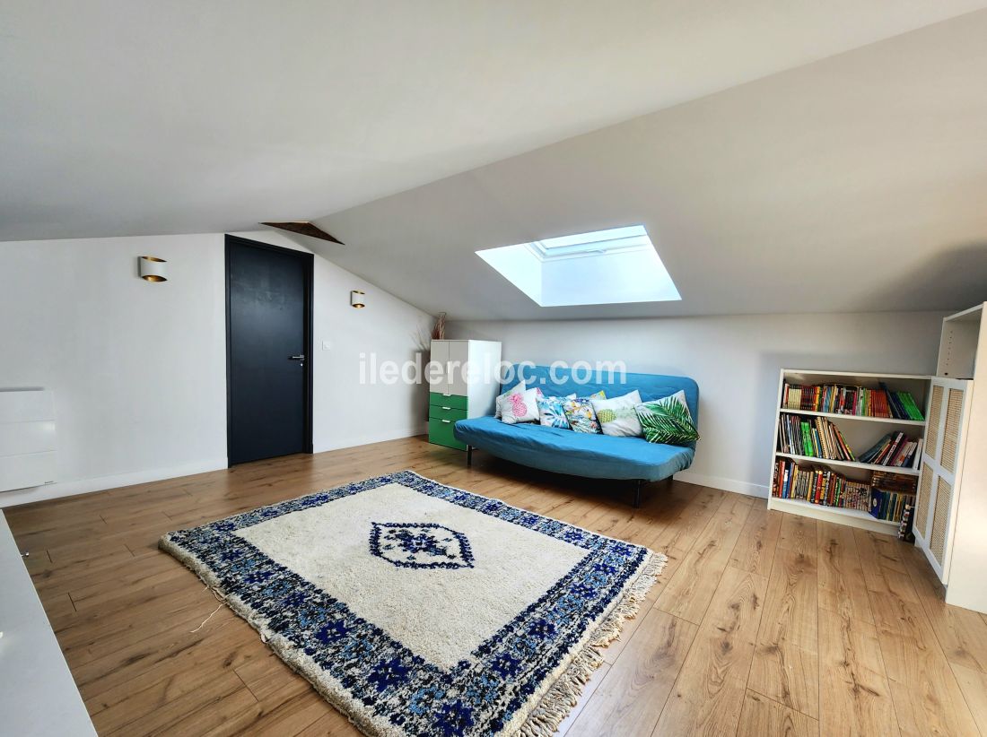 Photo 21 : CHAMBRE d'une maison située à La Couarde-sur-mer, île de Ré.