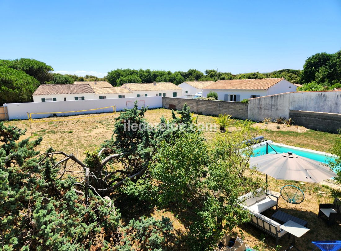 Photo 5 : JARDIN d'une maison située à La Couarde-sur-mer, île de Ré.