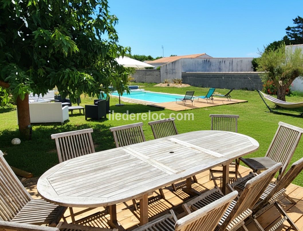 Photo 4 : TERRASSE d'une maison situ&eacute;e &agrave; La Couarde-sur-mer, &icirc;le de R&eacute;.