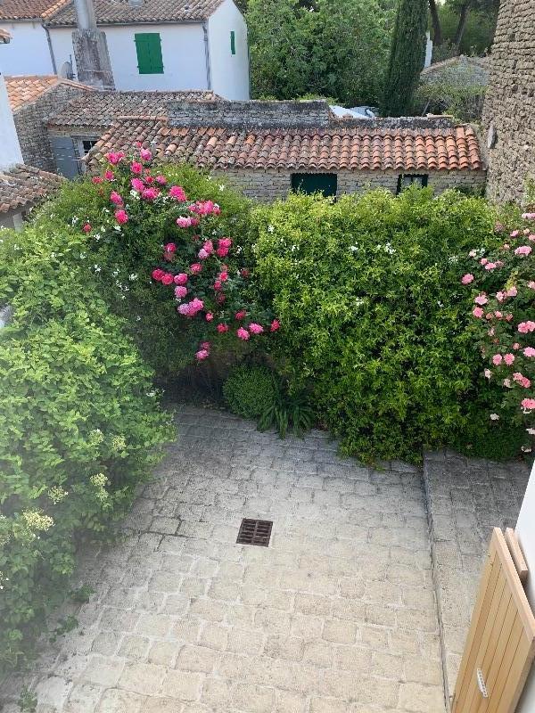 Photo 14 : EXTERIEUR d'une maison située à Les Portes-en-Ré, île de Ré.