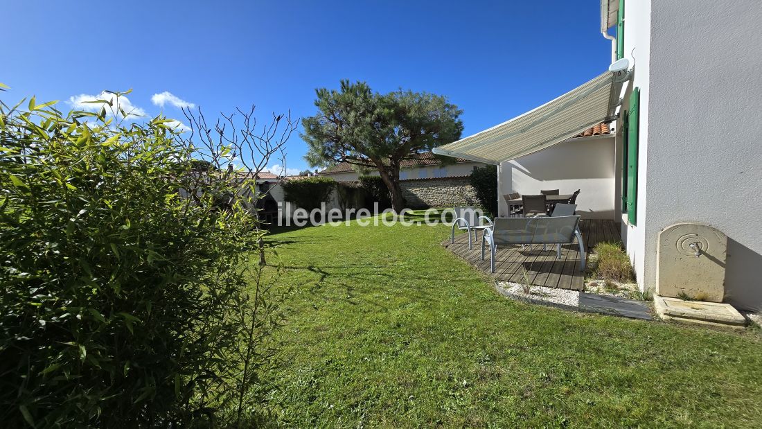 Photo 17 : JARDIN d'une maison située à La Flotte-en-Ré, île de Ré.