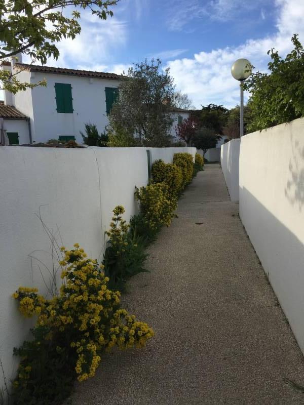 Photo 2 : NC d'une maison située à La Couarde-sur-mer, île de Ré.